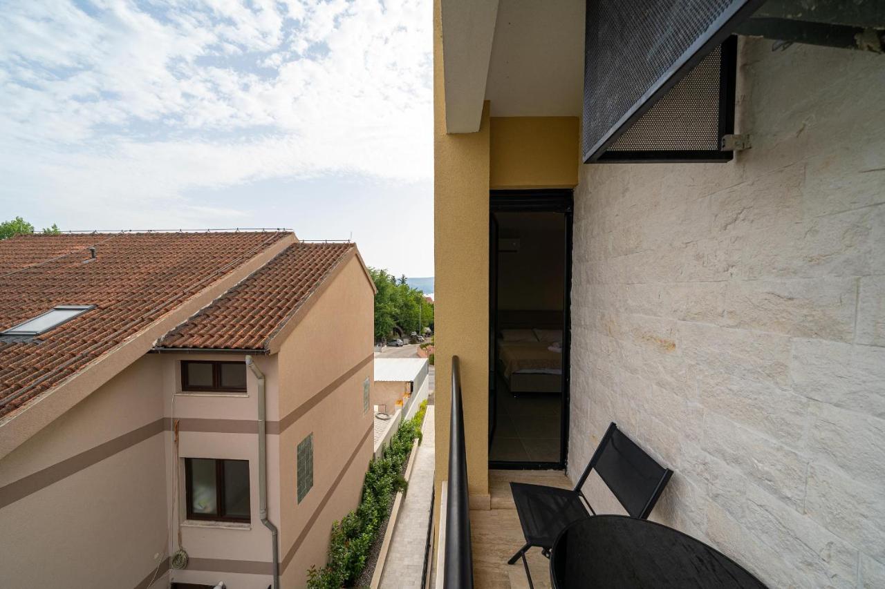 Studio Apartment N2 Tivat Eksteriør bilde